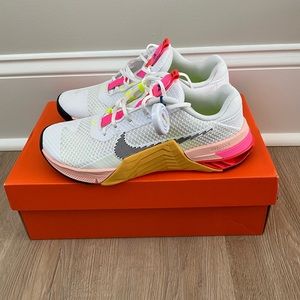 Nike Metcon 7 White/Black Pollen Size 8